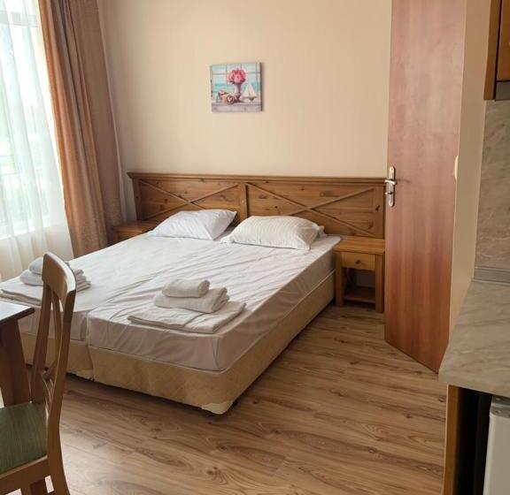 آپارتمان 1 خوابه با بالکن, Apart Hotel Dawn Park