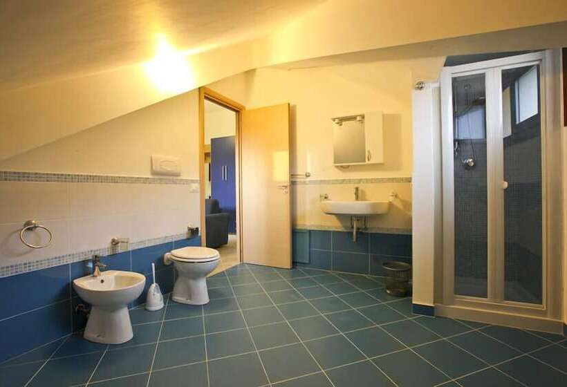 スタンダード4人部屋, Erice Mare