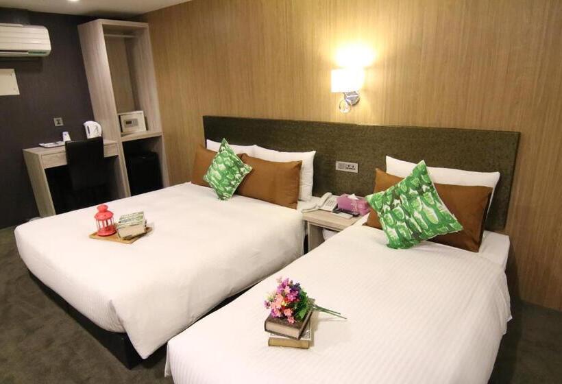 Standard Kolmen Hengen Huone, 6  Wannien