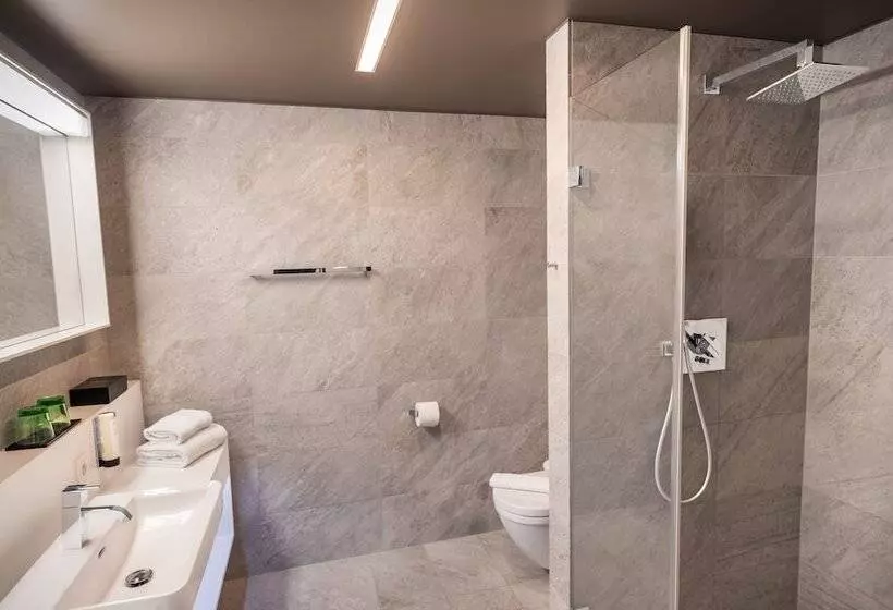 اتاق کلاسیک, Adlers Hotel Innsbruck