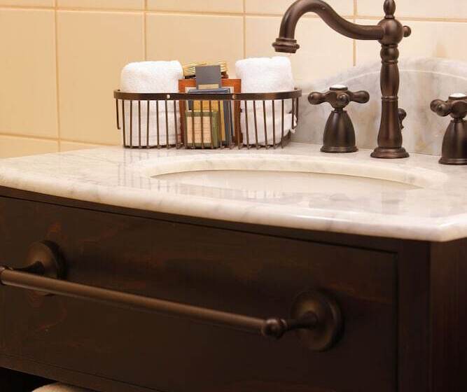 اتاق کلاسیک, Boutique Castillo Rojo