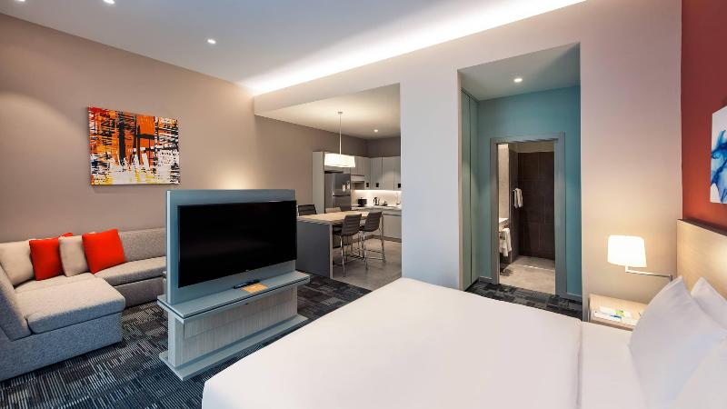 اتاق اجرایی با تخت بزرگ, Carlton City Hotel Singapore