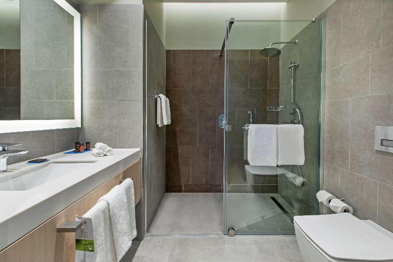 اتاق اجرایی با تخت بزرگ, Carlton City Hotel Singapore