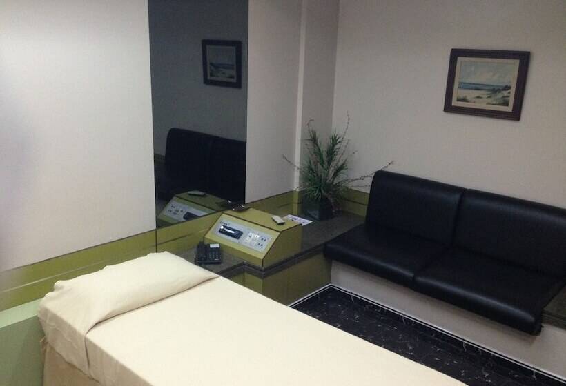 اتاق استاندارد, Fênix