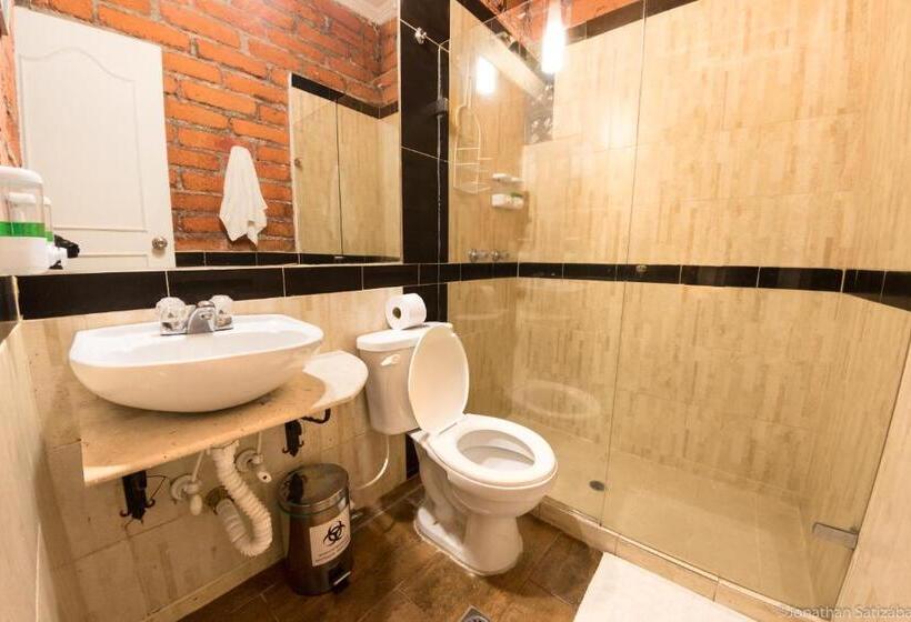 اتاق استاندارد یک نفره, 61prado