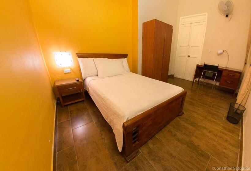 Quarto Estandar Individual, 61prado