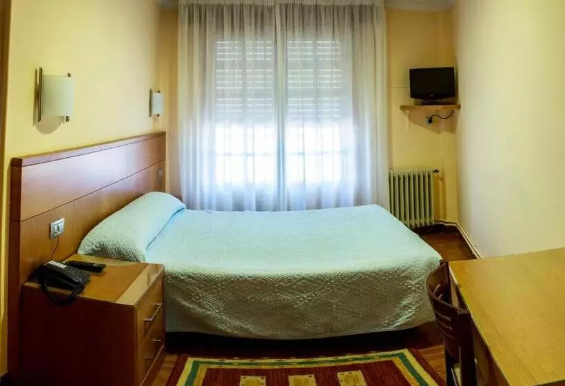 اتاق استاندارد یک نفره, Mabú