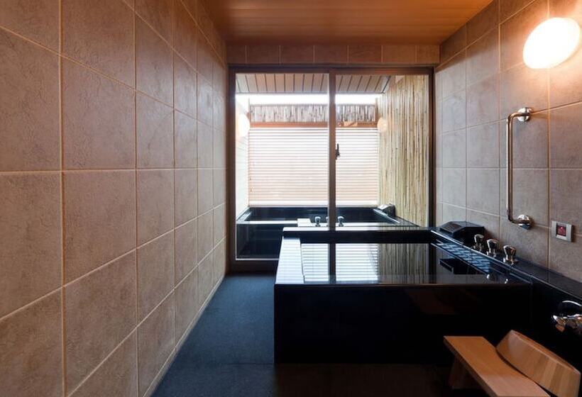 سوییت اجرایی, Radium Kagaya Taipei