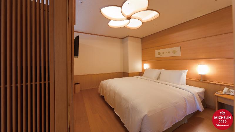 سوییت اجرایی, Radium Kagaya Taipei