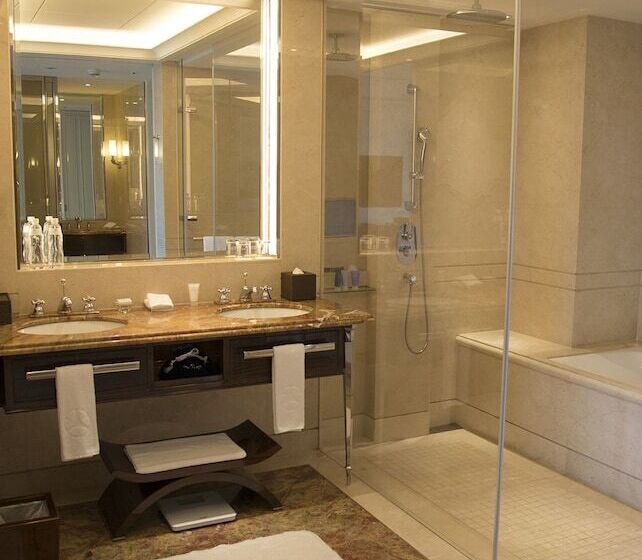 غرفة قياسية, The Okura Prestige Taipei