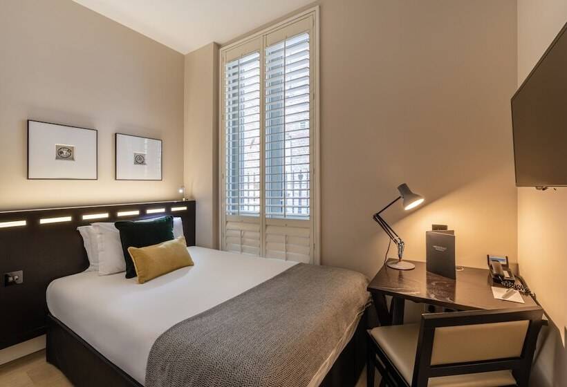 اتاق استاندارد یک نفره, The Resident Soho