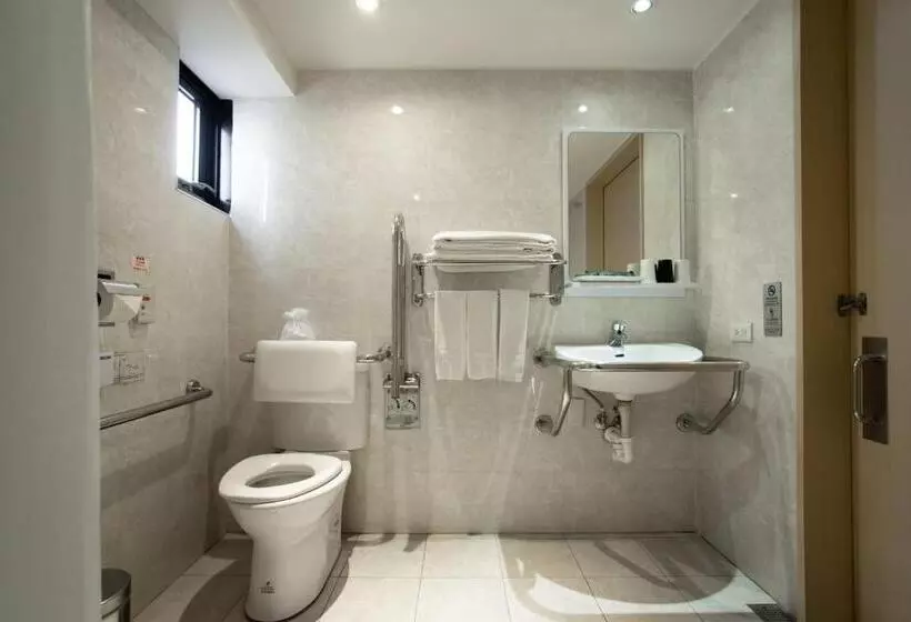 اتاق استاندارد سه نفره, Hub Hotel   Songshan Airport Branch