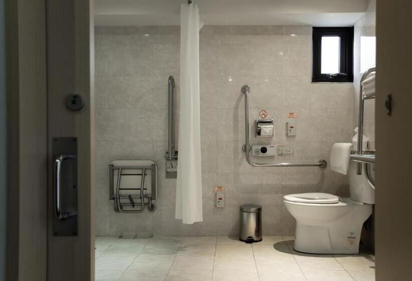 اتاق استاندارد سه نفره, Hub Hotel   Songshan Airport Branch