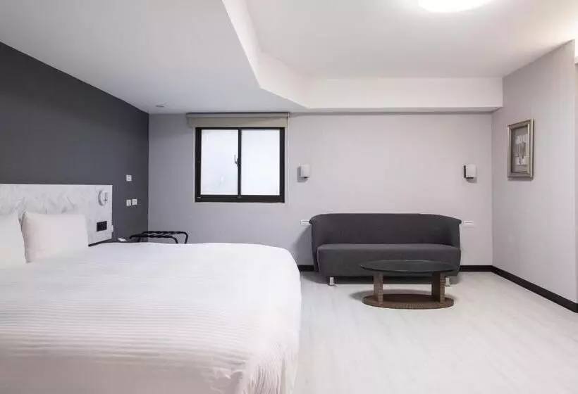 اتاق استاندارد چهار تخته, Hub Hotel   Songshan Airport Branch