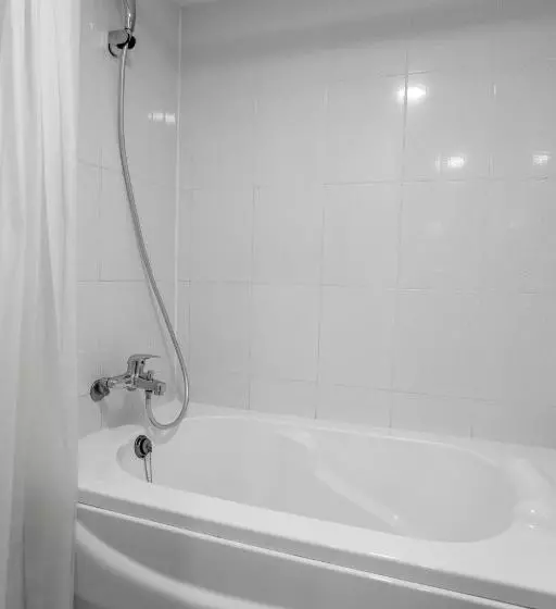 اتاق استاندارد چهار تخته, Hub Hotel   Songshan Airport Branch