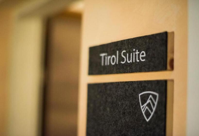 سوییت, Naturhotel Outside