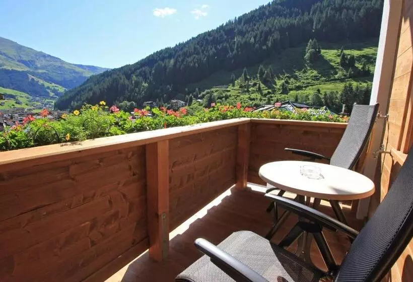 اتاق استاندارد سه نفره, Pension Sonnleiten