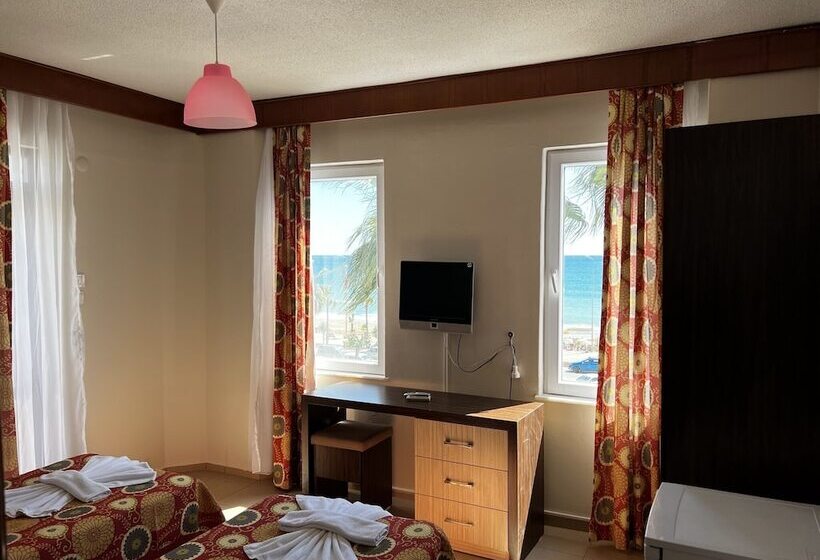 اتاق استاندارد, Rosella Hotels