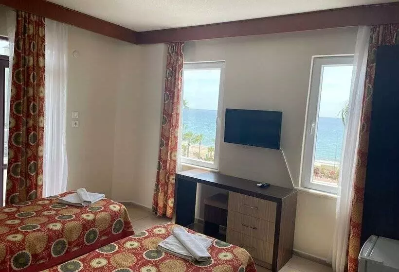 اتاق استاندارد, Rosella Hotels