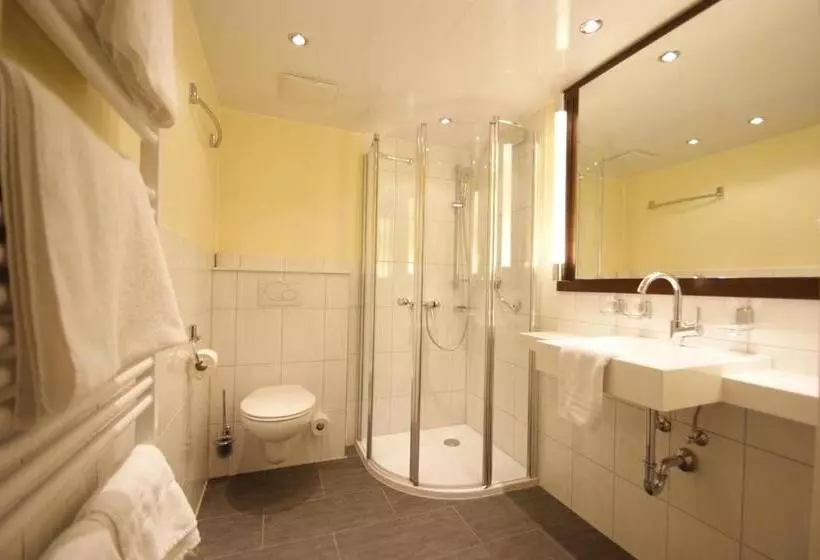 Superior Room, Wald Café Hotel Restaurant