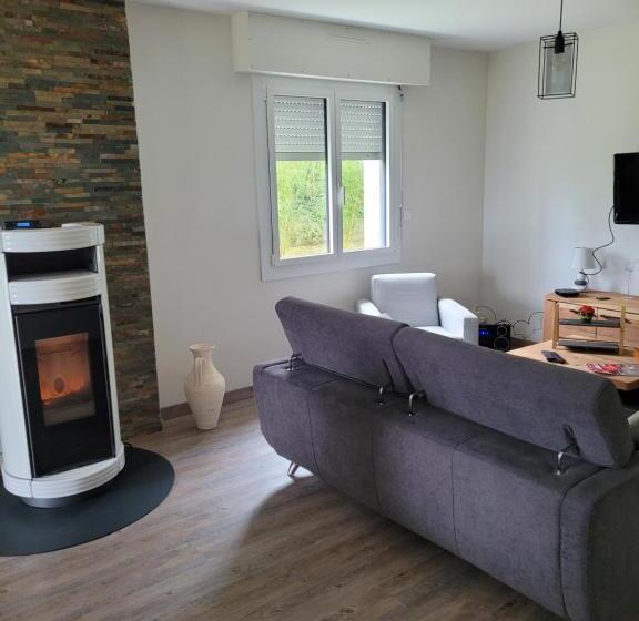 חדר סטנדרט, Campagne à La Ville