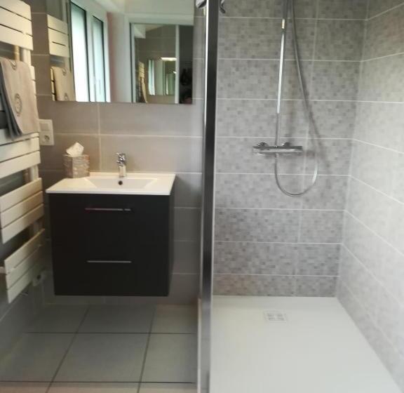 חדר סטנדרט, Campagne à La Ville