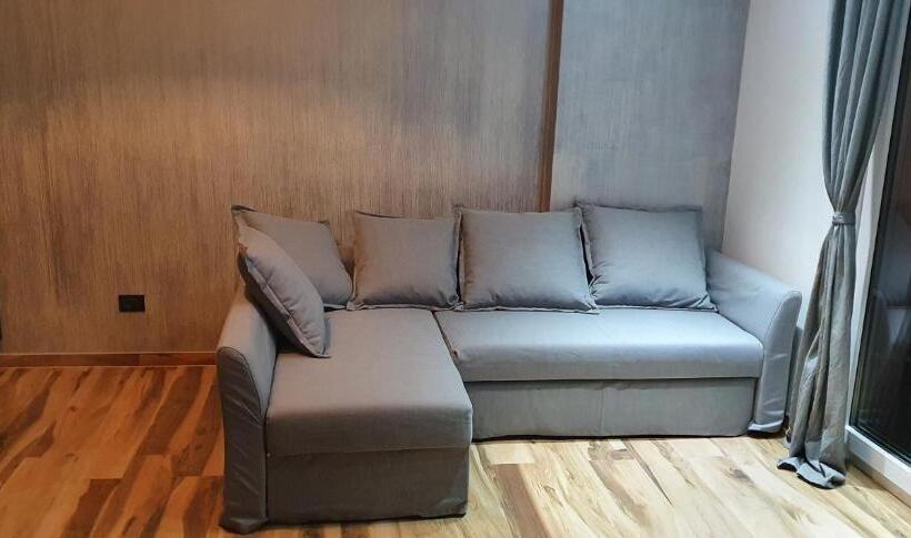 غرفة قياسية مزوَّدة بشُرفة, Fashion Villa