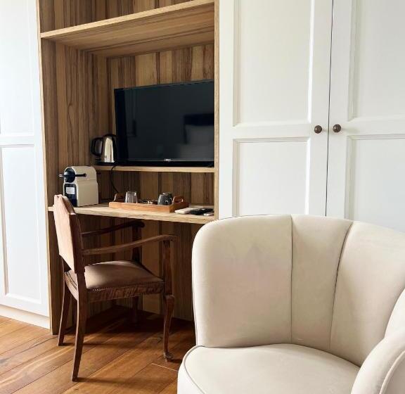 ガーデンビュースタンダードルーム, La Soleillade Aixoise