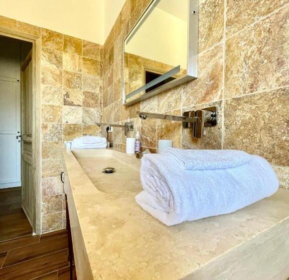 デラックスルーム, La Soleillade Aixoise