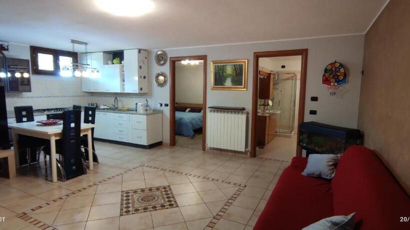 غرفة قياسية, New Home