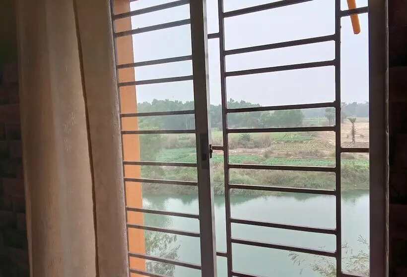 デラックスルーム, Resort Neel Nirjan !! Best Family Resort In Bolpur Santiniketan With Swimming Pool !!