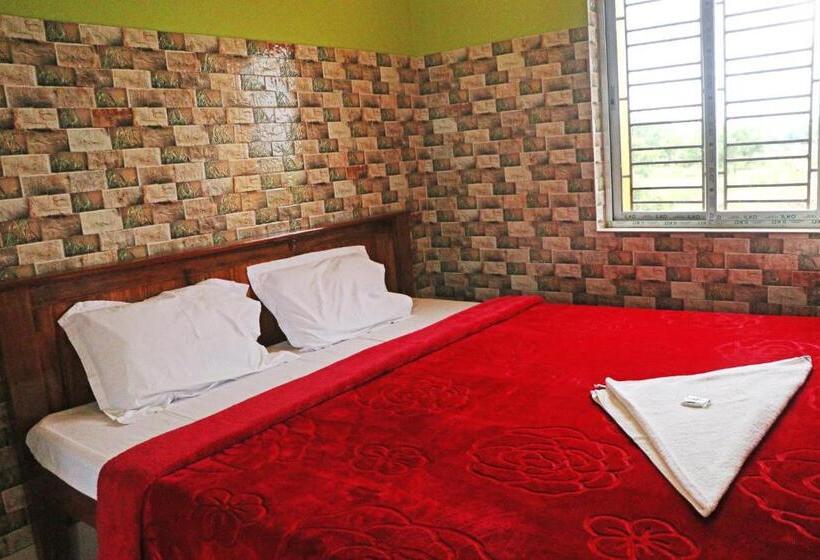 Номер Deluxe, Resort Neel Nirjan !! Best Family Resort In Bolpur Santiniketan With Swimming Pool !!