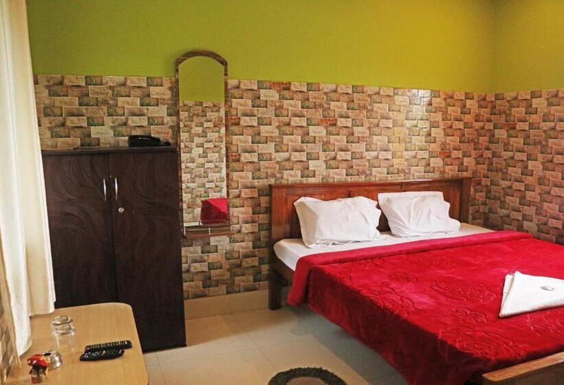 Номер Deluxe, Resort Neel Nirjan !! Best Family Resort In Bolpur Santiniketan With Swimming Pool !!