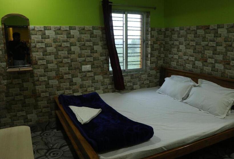 חדר אקונומי, Resort Neel Nirjan !! Best Family Resort In Bolpur Santiniketan With Swimming Pool !!