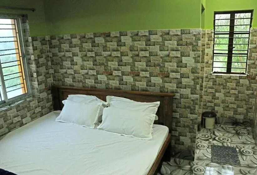 エコノミールーム, Resort Neel Nirjan !! Best Family Resort In Bolpur Santiniketan With Swimming Pool !!