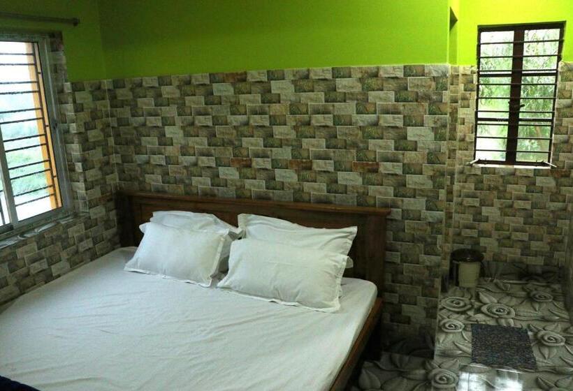 חדר אקונומי, Resort Neel Nirjan !! Best Family Resort In Bolpur Santiniketan With Swimming Pool !!