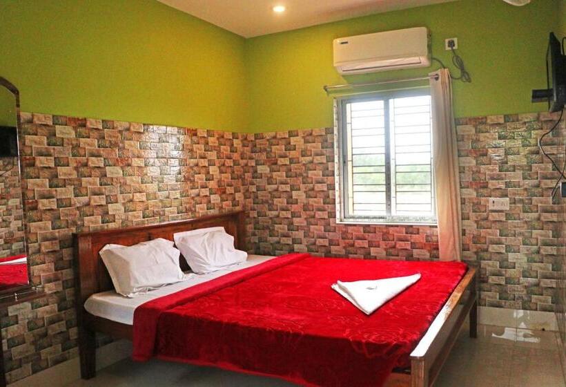 חדר דלוקס, Resort Neel Nirjan !! Best Family Resort In Bolpur Santiniketan With Swimming Pool !!