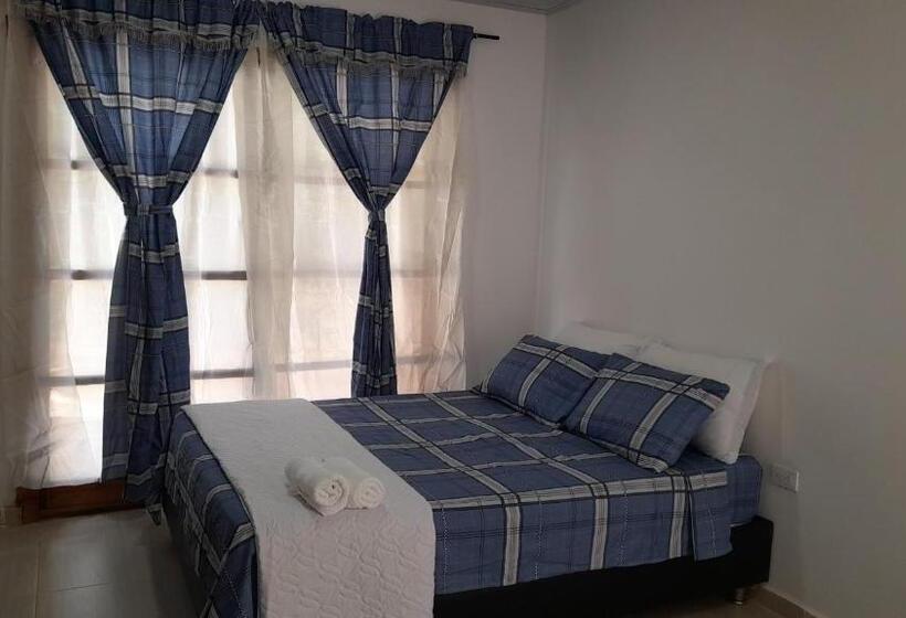 اتاق استاندارد با بالکن, Ecohostal Tierra Prometida