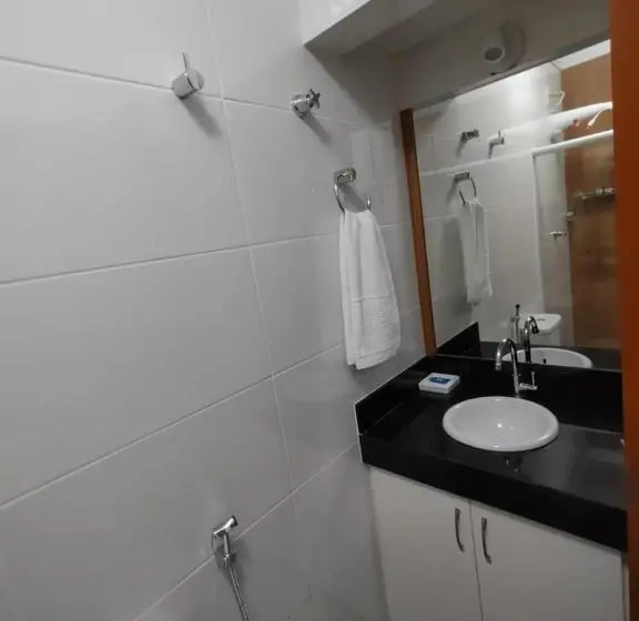スイート, Ipê Suítes