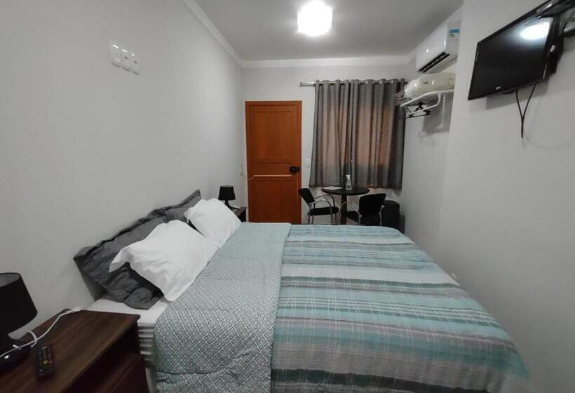 جناح, Ipê Suítes