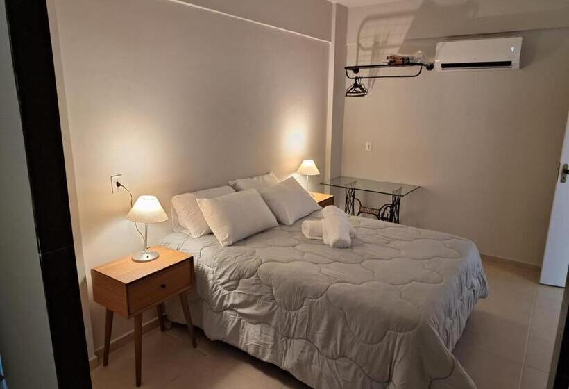 شقة غرفة واحدة, Ipê Suítes