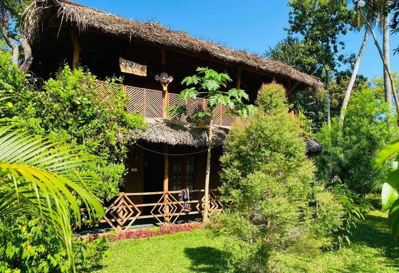 חדר סטנדרט עם מרפסת, Sigiri Lion Eco Palace