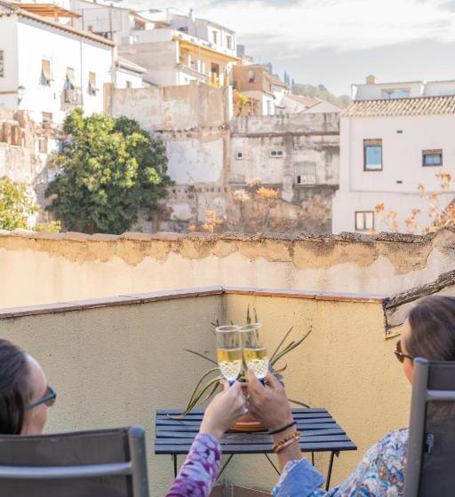 1 Bedroom Penthouse Apartment, Apartamentos Granata