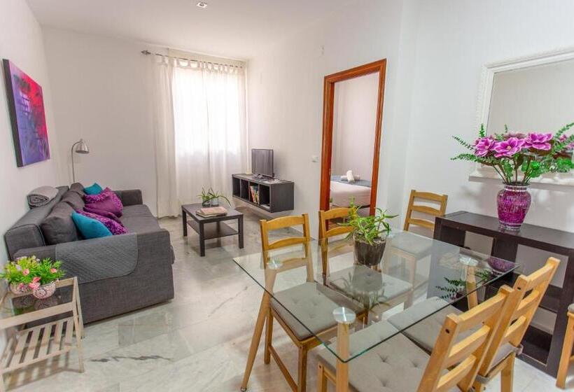 آپارتمان لوکس 1 خوابه, Apartamentos Granata