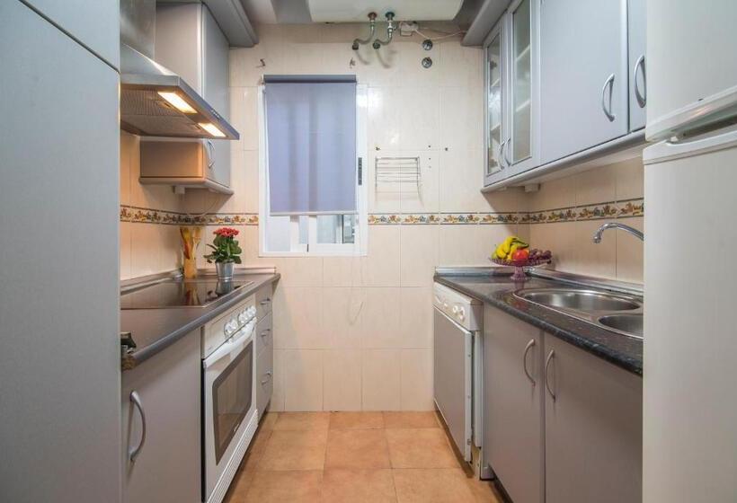 آپارتمان 1 خوابه با چشمانداز استخر, Apartamentos Granata