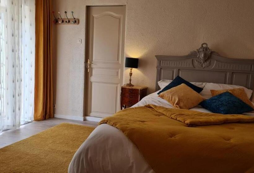 标准间, Les Berges De La Planchette