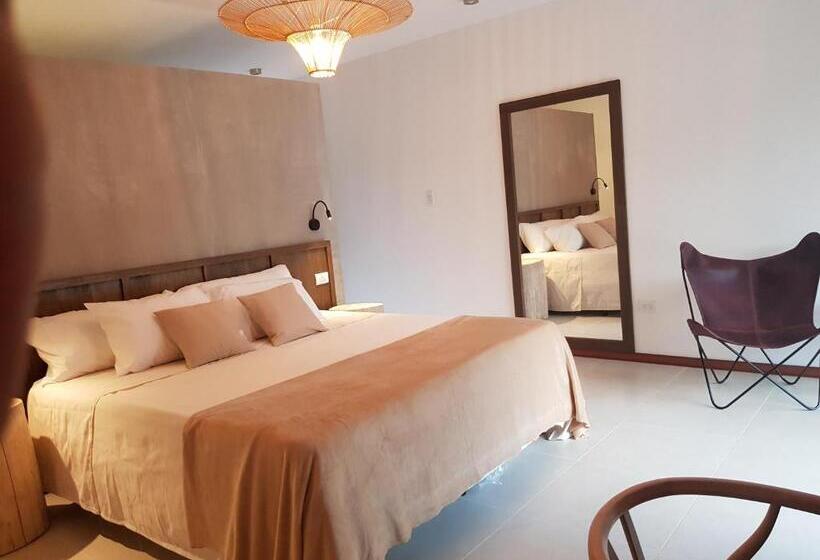 豪华房间, Favre Suites