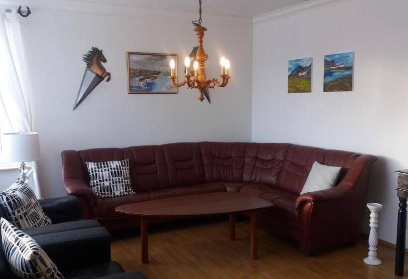 חדר סטנדרט יחיד, Gauksmýri Guesthouse Lodge