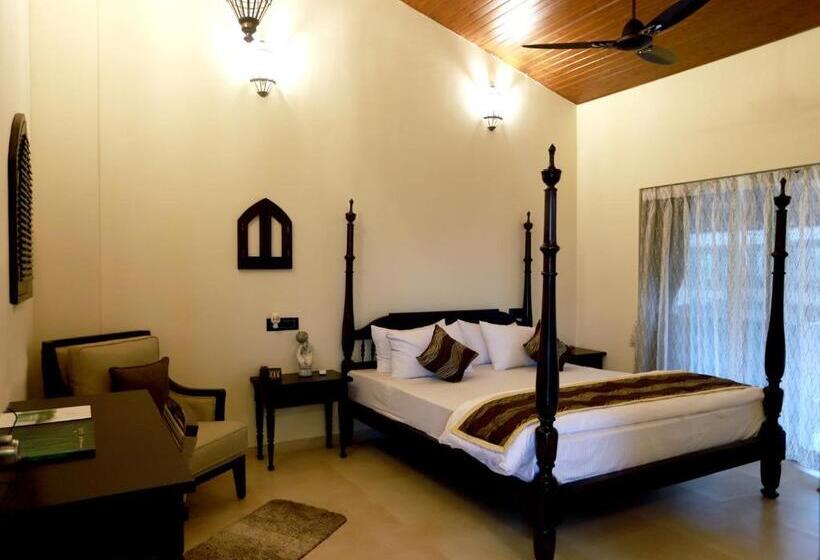 إستوديو قياسى, Mastiff Grand La Villae