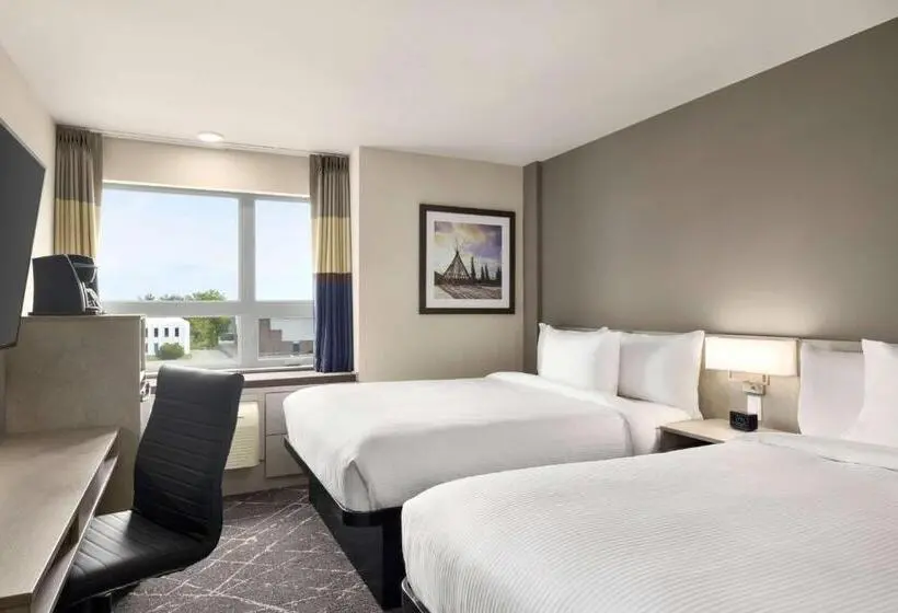 اتاق استاندارد, Microtel Inn & Suites Dorval Qc